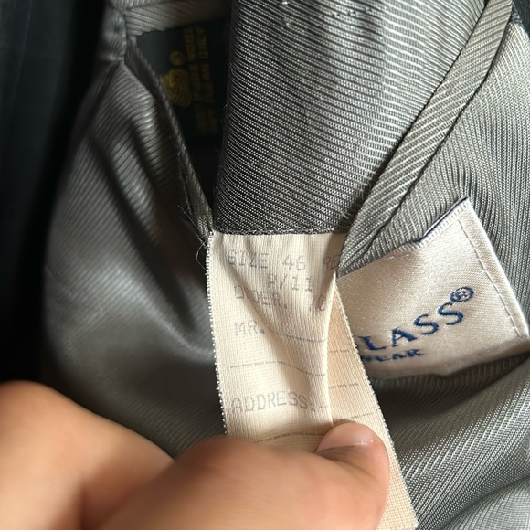 Bill Blass Suit size 46 - Picture 4 of 4